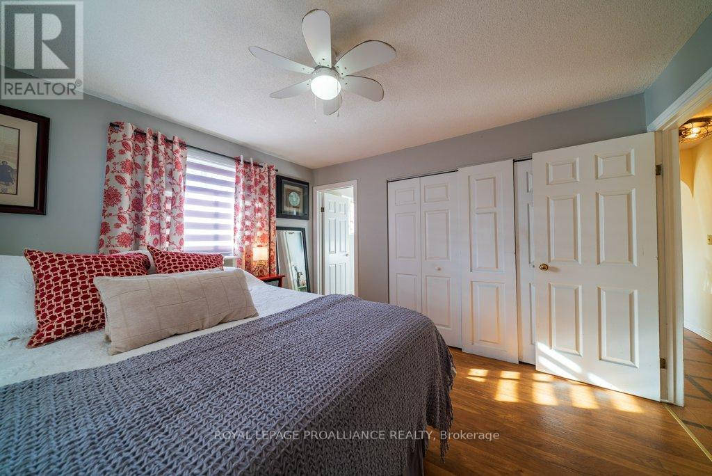 26 Dollar Crescent, Greater Napanee (Greater Napanee), Ontario  K7R 3K7 - Photo 19 - X12877152