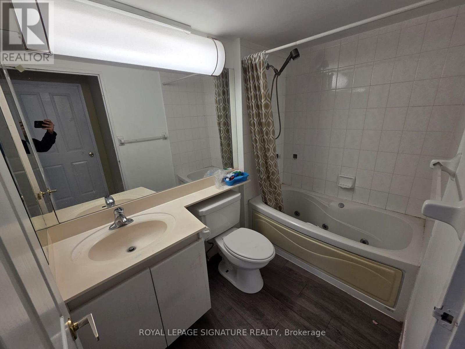 1119 - 88 Corporate Drive, Toronto, Ontario  M1H 3G6 - Photo 13 - E12839886