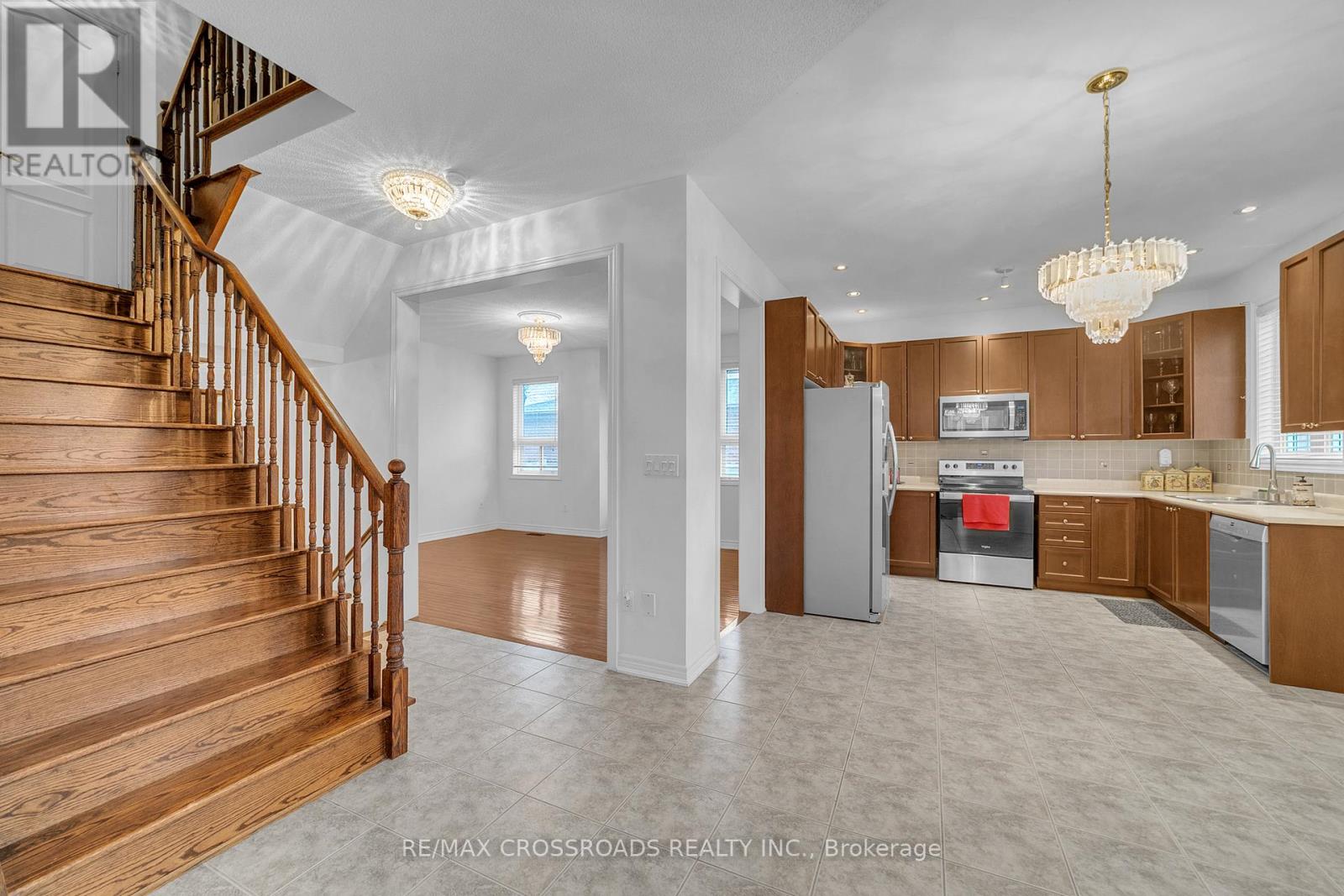 106 Craggview Drive, Toronto, Ontario  M1E 2L8 - Photo 13 - E12872654