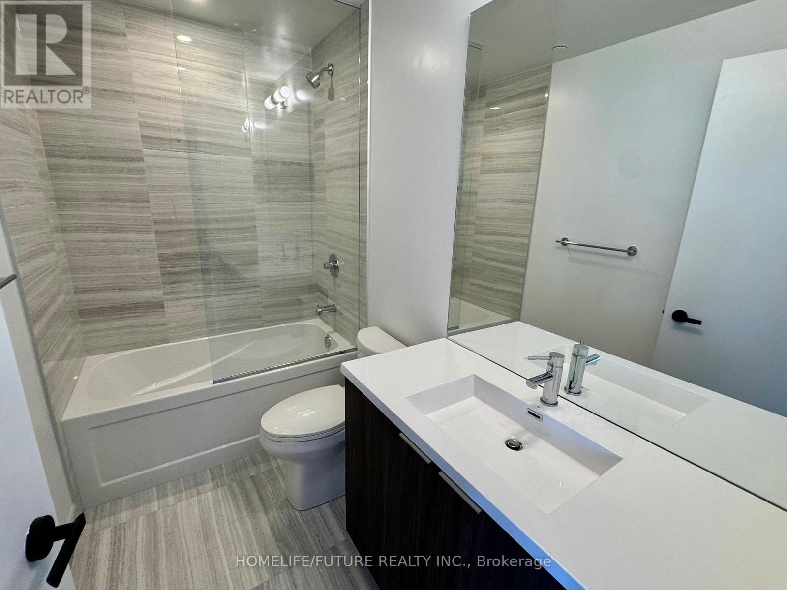 4811 - 8 Interchange Way, Vaughan, Ontario  L4K 0R2 - Photo 7 - N12876864