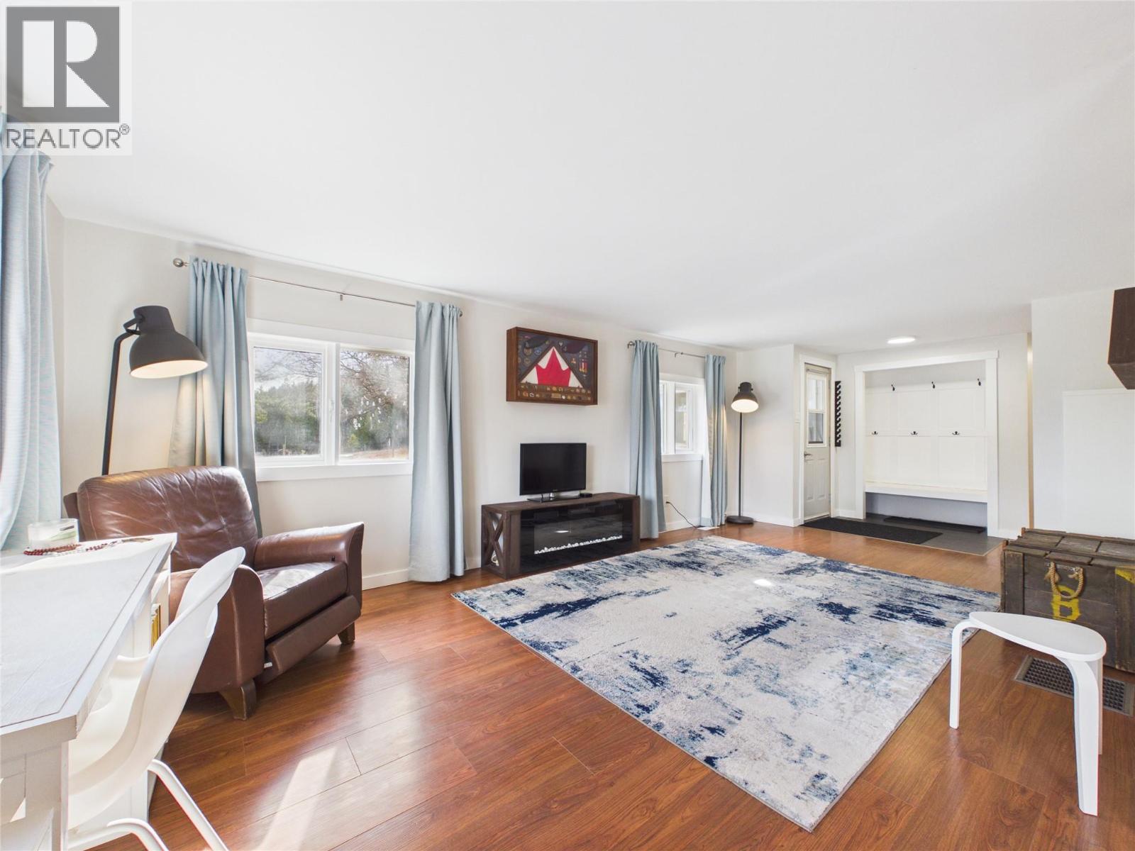 661 Mcbride Street W, Cranbrook, British Columbia  V1C 6T4 - Photo 5 - 10379178