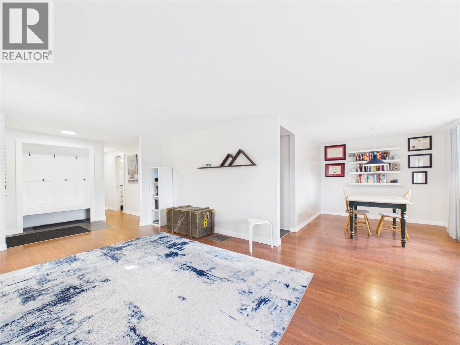 661 Mcbride Street W, Cranbrook, British Columbia  V1C 6T4 - Photo 9 - 10379178