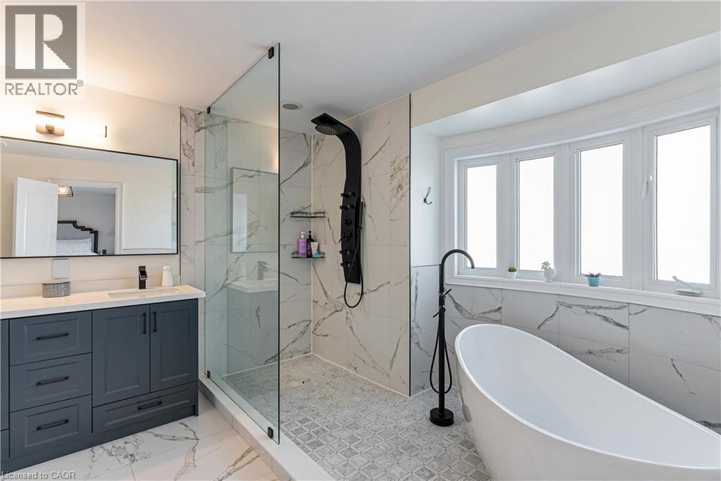 144 Bloomsbury Avenue, Brampton, Ontario  L6P 2X2 - Photo 35 - 40811769