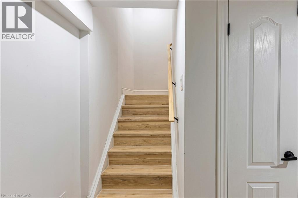 144 Bloomsbury Avenue, Brampton, Ontario  L6P 2X2 - Photo 37 - 40811769