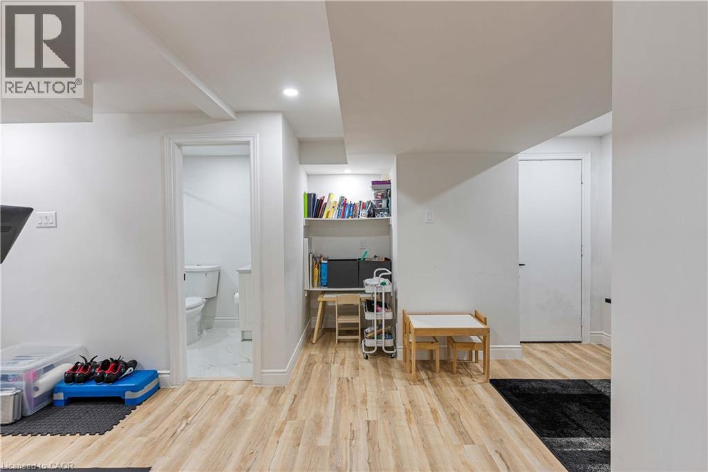 144 Bloomsbury Avenue, Brampton, Ontario  L6P 2X2 - Photo 42 - 40811769