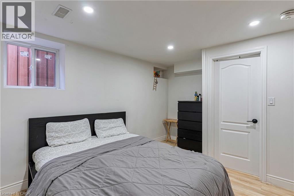 144 Bloomsbury Avenue, Brampton, Ontario  L6P 2X2 - Photo 44 - 40811769