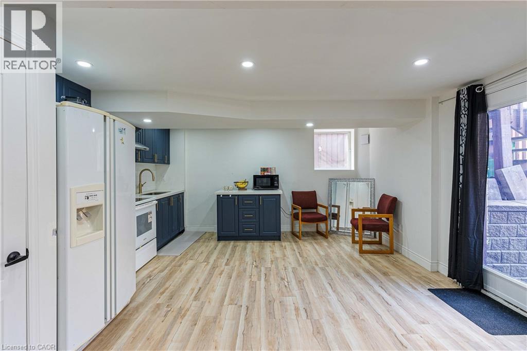 144 Bloomsbury Avenue, Brampton, Ontario  L6P 2X2 - Photo 46 - 40811769