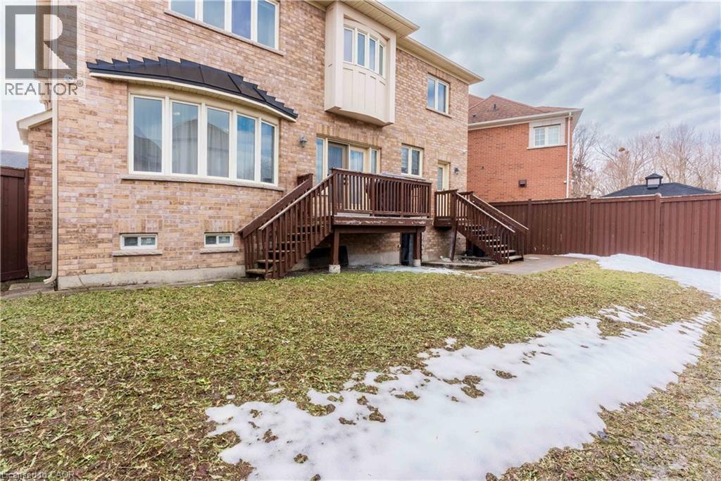 144 Bloomsbury Avenue, Brampton, Ontario  L6P 2X2 - Photo 50 - 40811769