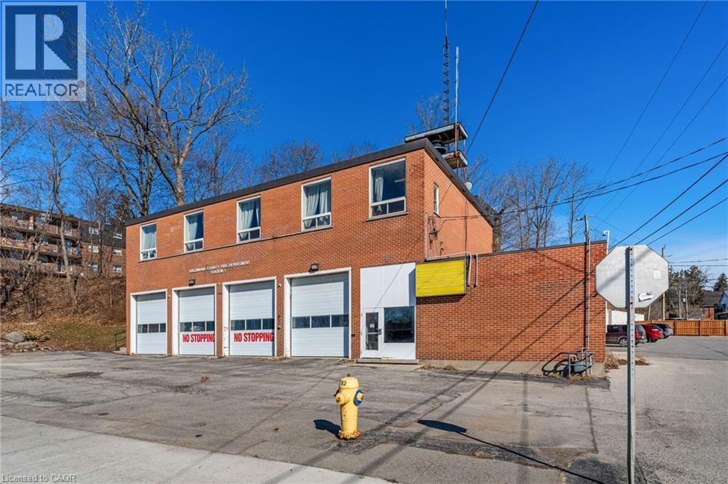 10 Caithness Street W, Caledonia, Ontario  N3W 1L1 - Photo 2 - 40810512