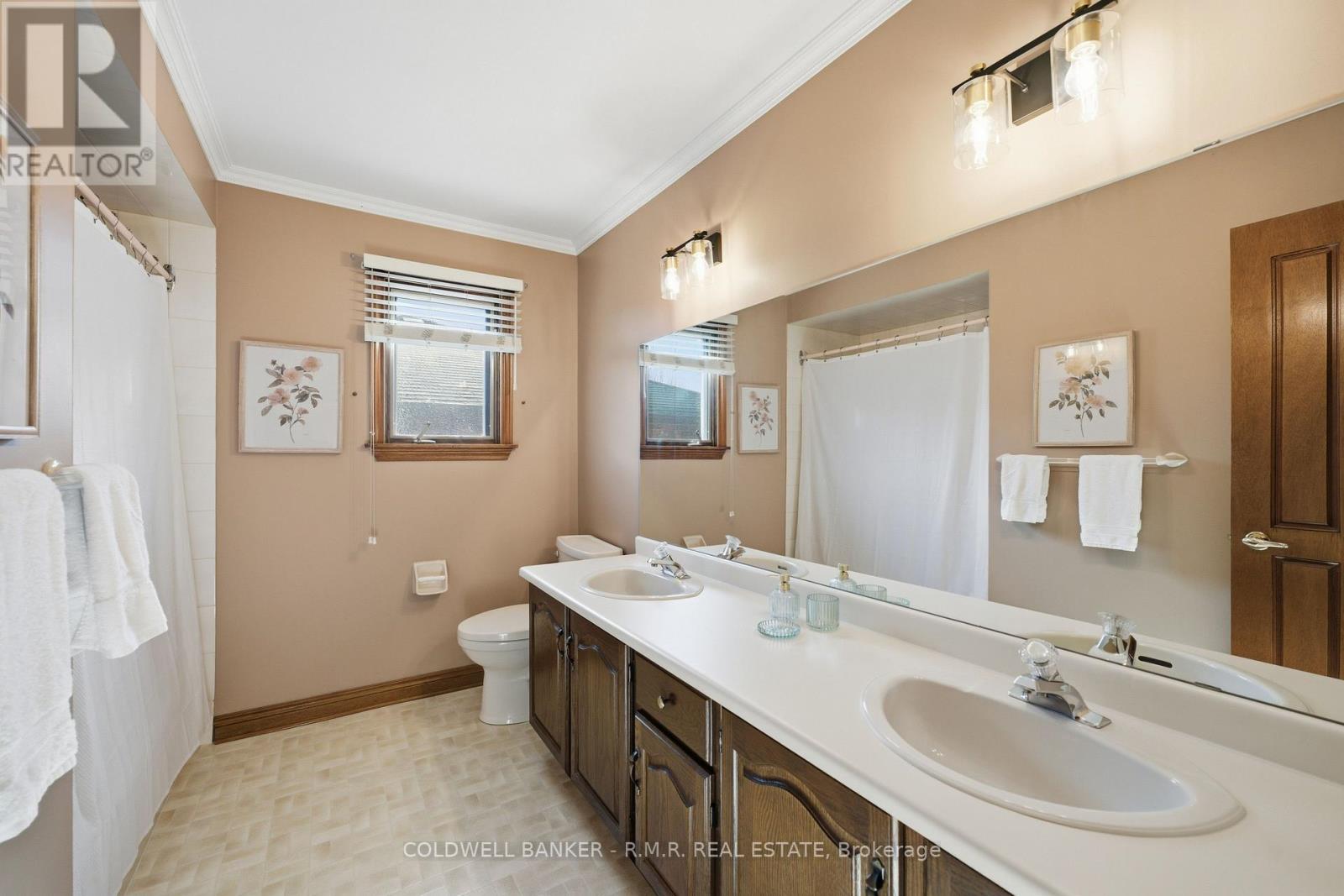 118 Waverly Street N, Oshawa (Mclaughlin), Ontario  L1J 8G5 - Photo 26 - E12877450