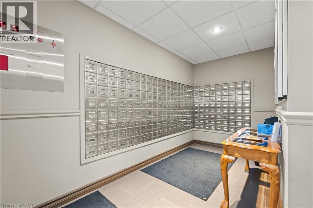 35 Green Valley Drive Unit# 1002, Kitchener, Ontario  N2P 2A5 - Photo 30 - 40807488