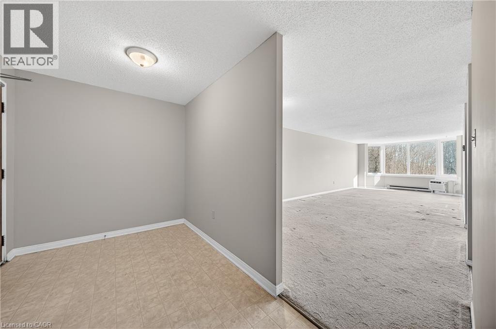 35 Green Valley Drive Unit# 1002, Kitchener, Ontario  N2P 2A5 - Photo 8 - 40807488