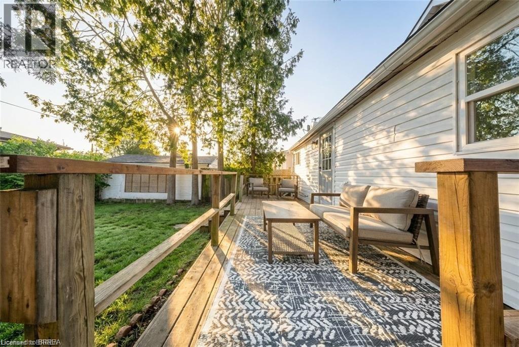 327 Sheridan Street, Brantford, Ontario  N3S 4R8 - Photo 27 - 40811646