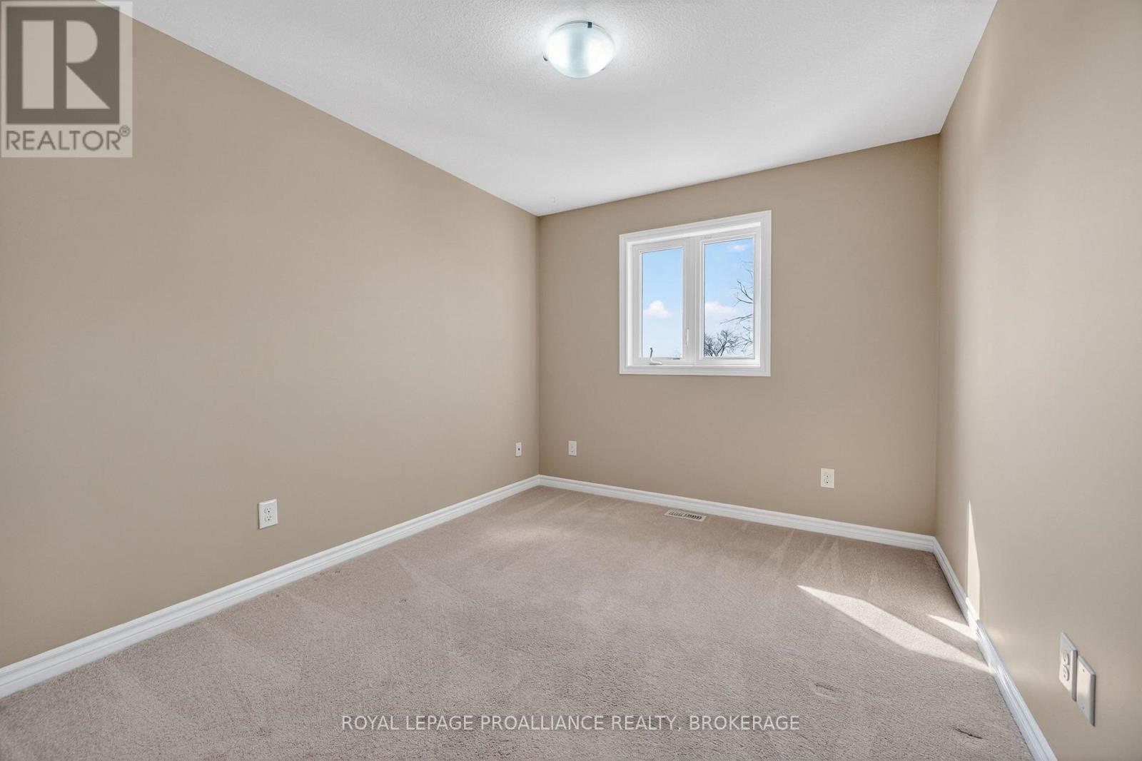 953 Blossom Street, Kingston (City Northwest), Ontario  K7P 0N2 - Photo 21 - X12877432