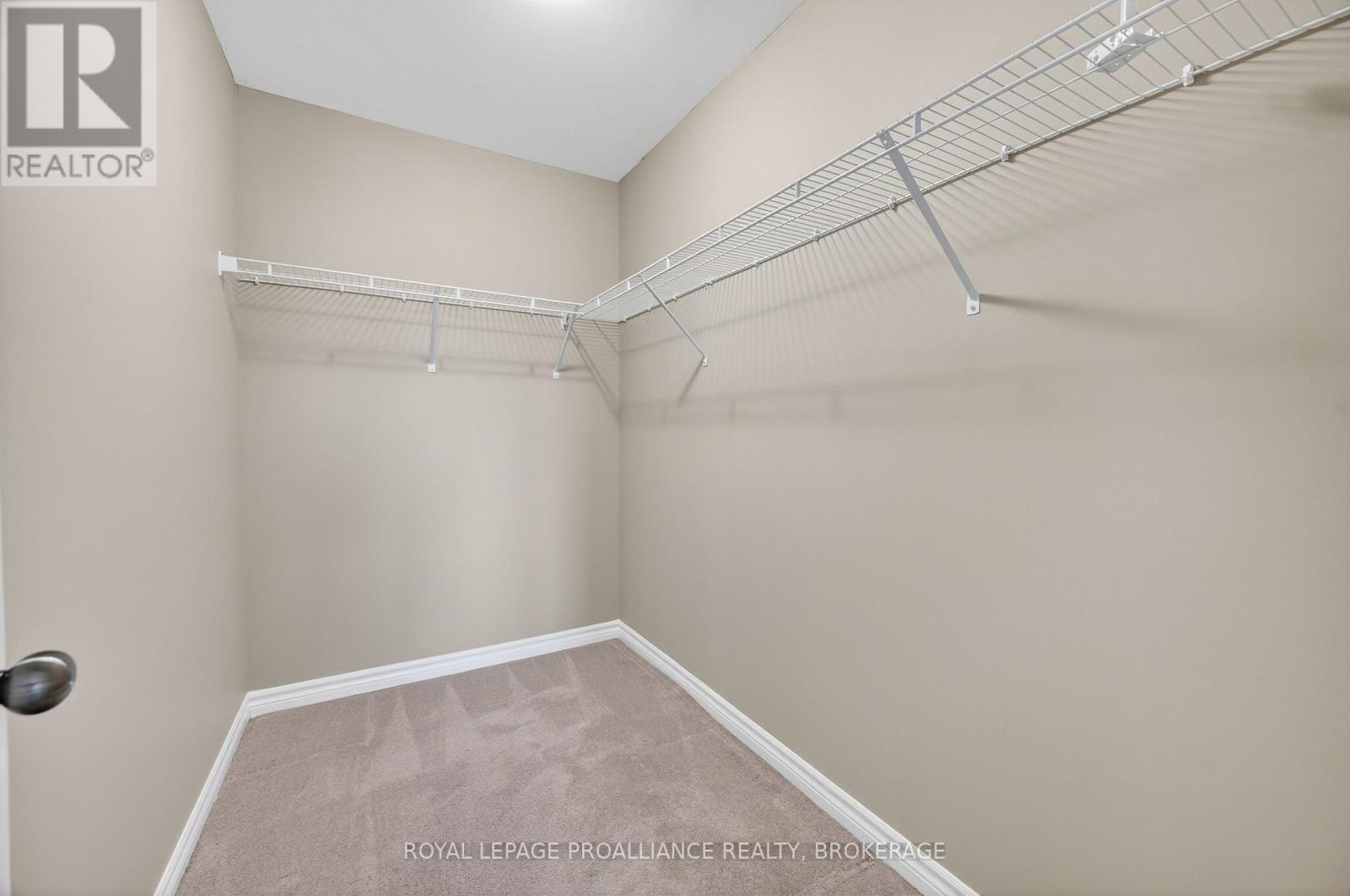 953 Blossom Street, Kingston (City Northwest), Ontario  K7P 0N2 - Photo 34 - X12877432