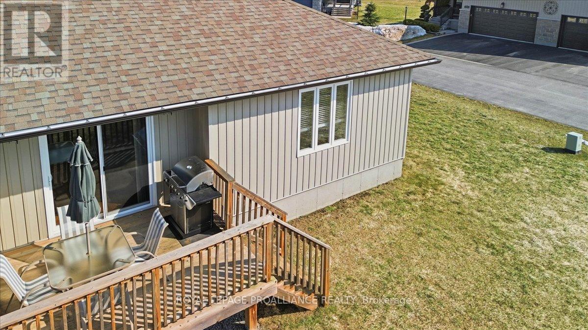 74 Conger Drive, Prince Edward County (Wellington), Ontario  K0K 3L0 - Photo 36 - X12877380