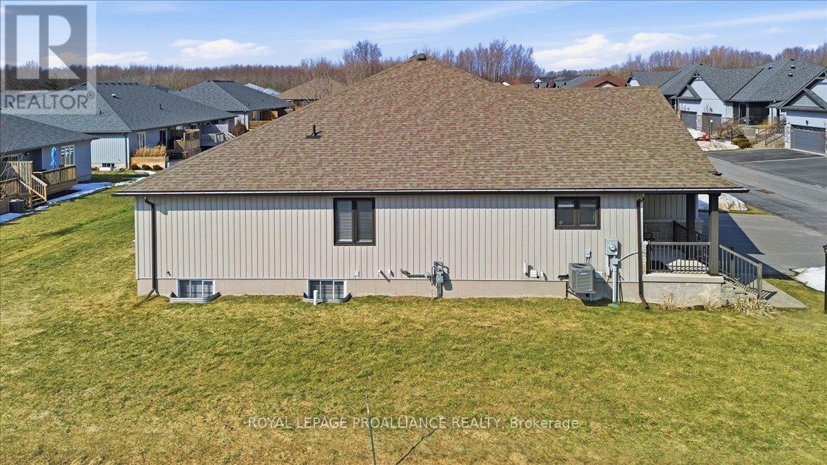 74 Conger Drive, Prince Edward County (Wellington), Ontario  K0K 3L0 - Photo 38 - X12877380