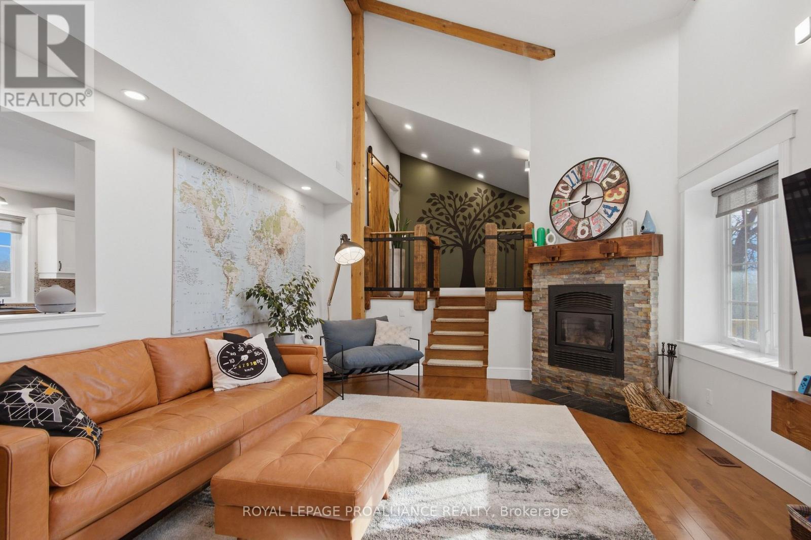 126 Salem Road, Prince Edward County (Ameliasburg Ward), Ontario  K0K 1A0 - Photo 8 - X12877400