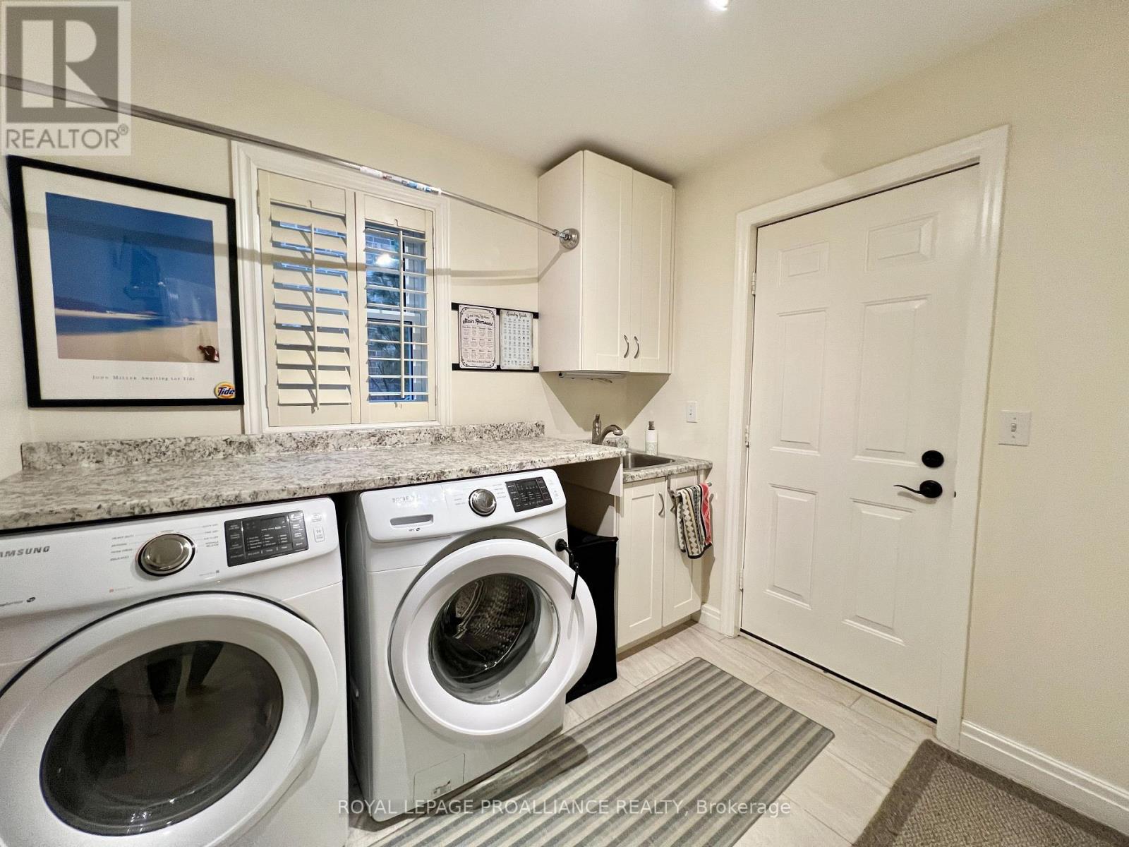 20 Georgian Court, Belleville (Belleville Ward), Ontario  K8N 5R3 - Photo 15 - X12877448