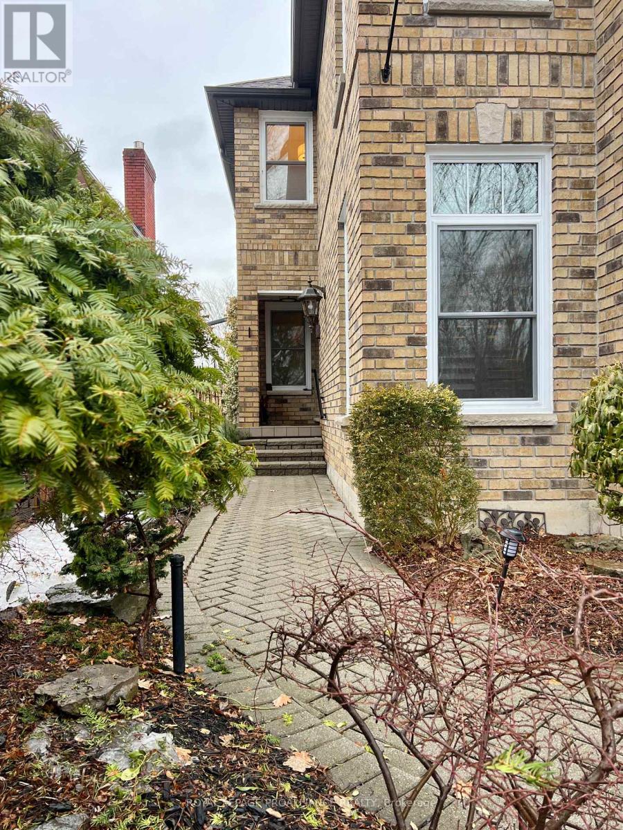 20 Georgian Court, Belleville (Belleville Ward), Ontario  K8N 5R3 - Photo 5 - X12877448