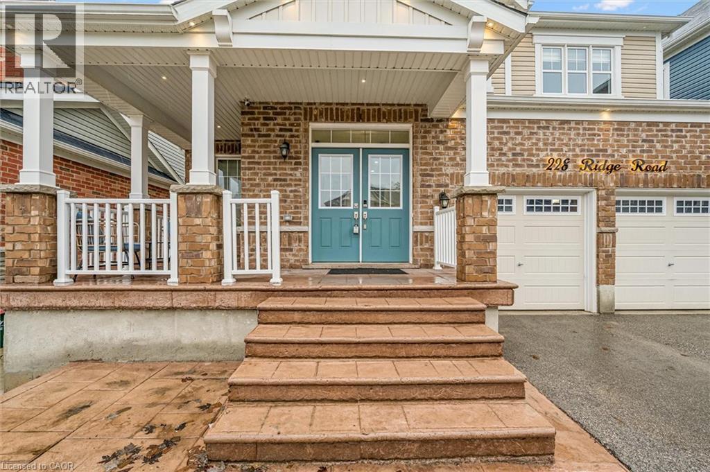 228 Ridge Road, Cambridge, Ontario  N2E 0C2 - Photo 4 - 40811406