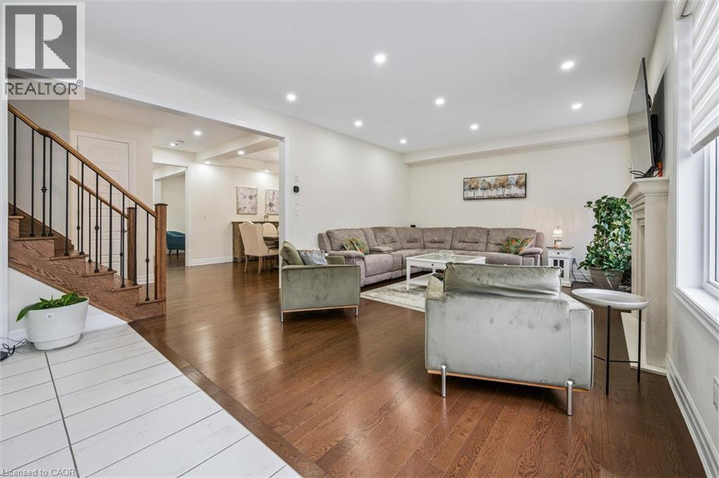 228 Ridge Road, Cambridge, Ontario  N2E 0C2 - Photo 8 - 40811406