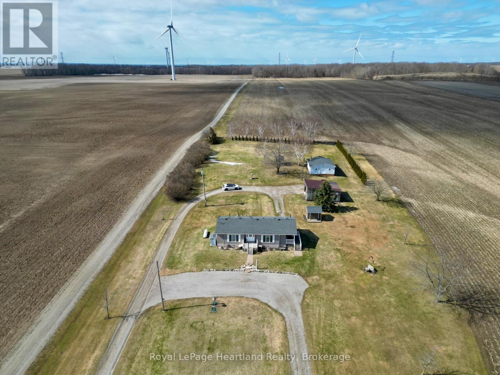 72167 Babylon Line, Bluewater, Ontario  N0M 2T0 - Photo 2 - X12877248