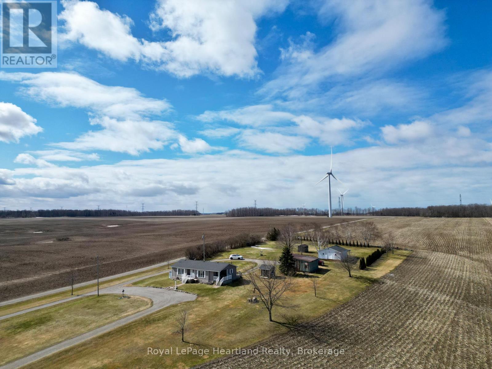 72167 Babylon Line, Bluewater, Ontario  N0M 2T0 - Photo 3 - X12877248