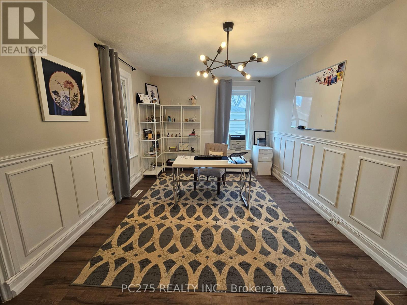 112 Essex Street, Sarnia, Ontario  N7T 4R7 - Photo 10 - X12877268