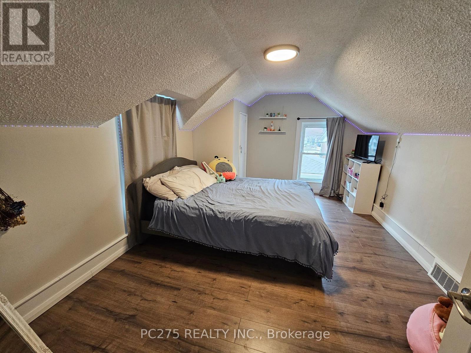 112 Essex Street, Sarnia, Ontario  N7T 4R7 - Photo 21 - X12877268