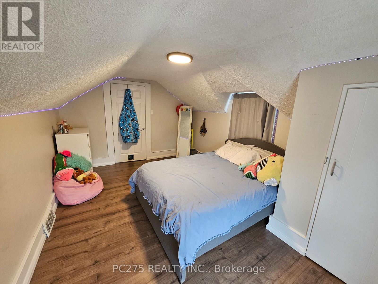 112 Essex Street, Sarnia, Ontario  N7T 4R7 - Photo 22 - X12877268