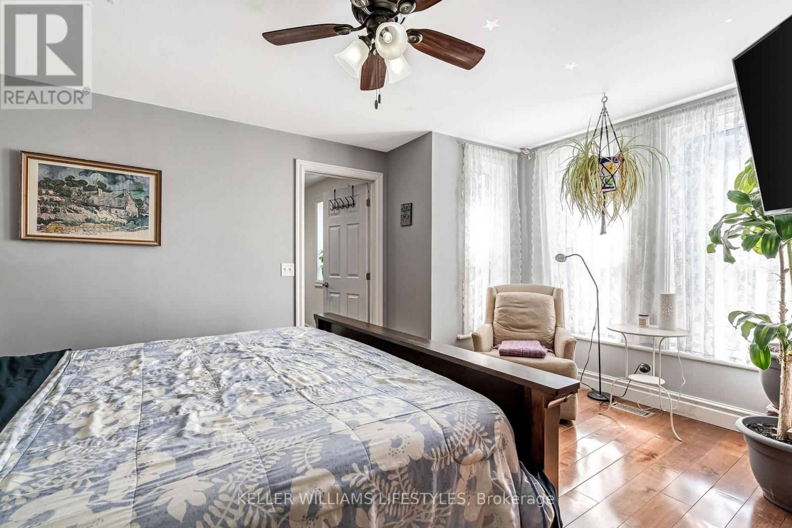 189 Church Street, North Middlesex (Ailsa Craig), Ontario  N0M 1A0 - Photo 31 - X12877340