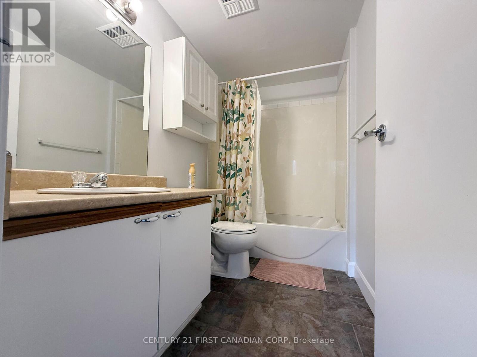 114 - 15 Jacksway Crescent, London North (North G), Ontario  N5X 3T8 - Photo 10 - X12877430