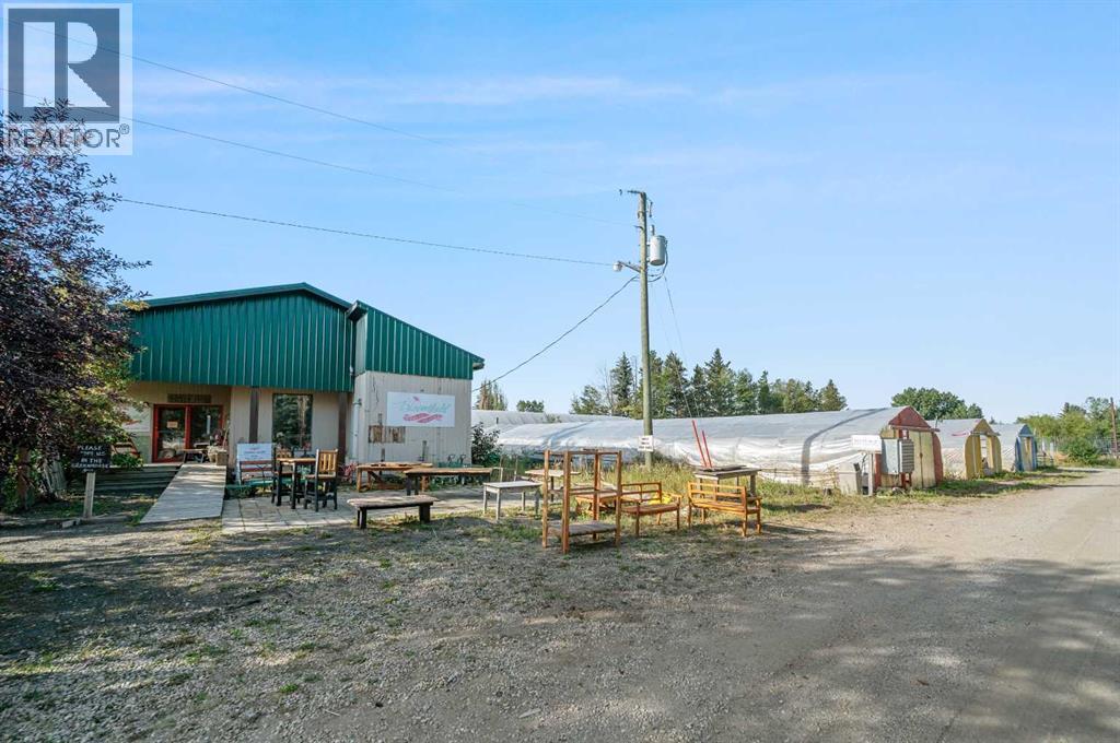 243015 Boundary Road, Rural Rocky View County, Alberta  T1X 2J7 - Photo 16 - A2282958