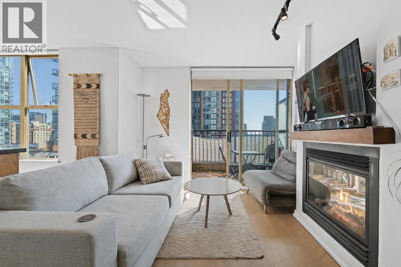 1206 969 RICHARDS STREET, Vancouver, British Columbia