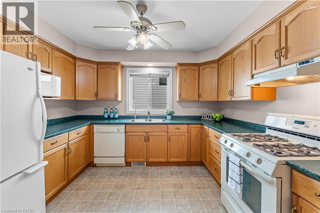 7789 Yvette Crescent, Niagara Falls, Ontario  L2H 3B6 - Photo 10 - 40811747