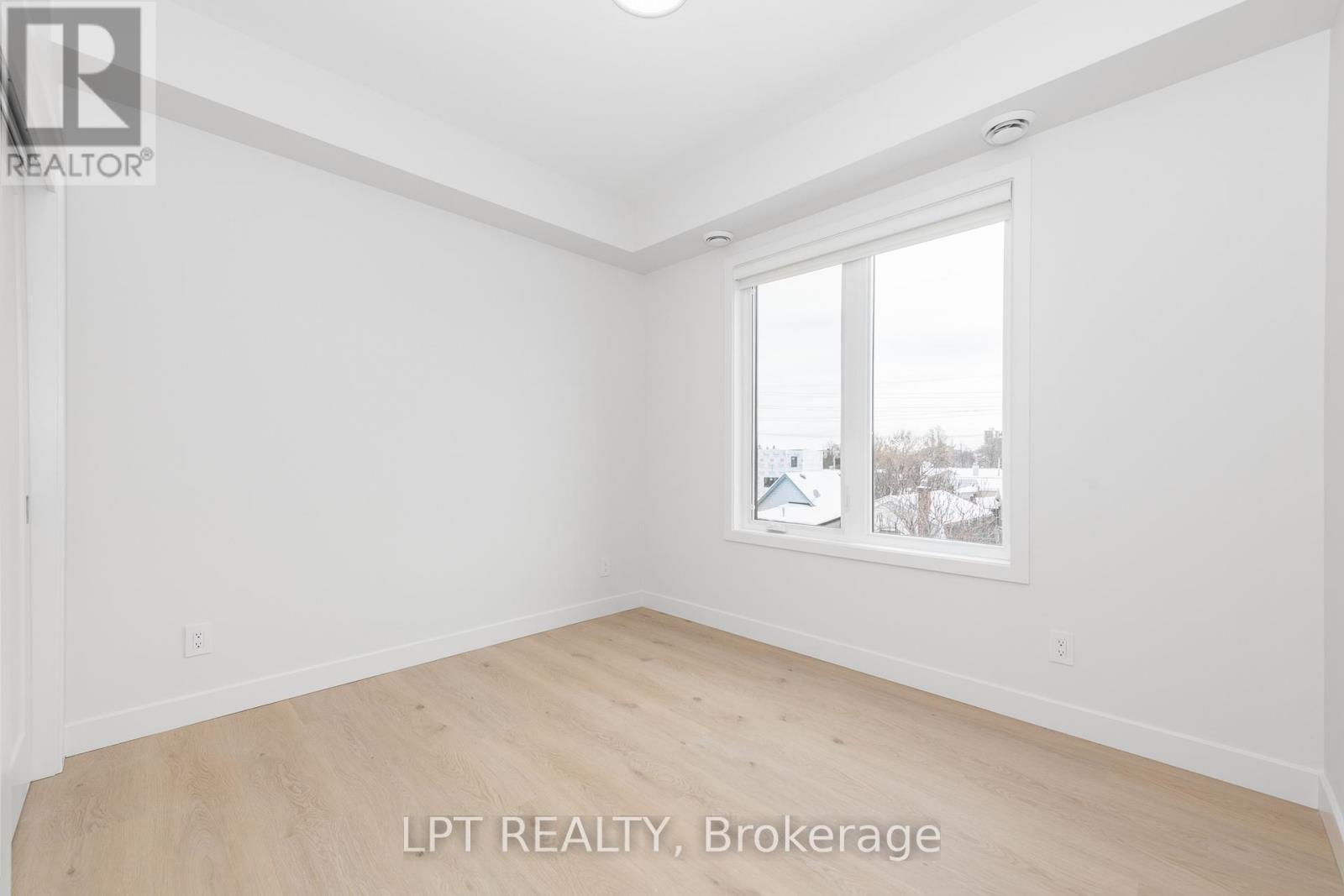 2 - 250 Shakespeare Street, Ottawa, Ontario  K1L 5M6 - Photo 19 - X12877256