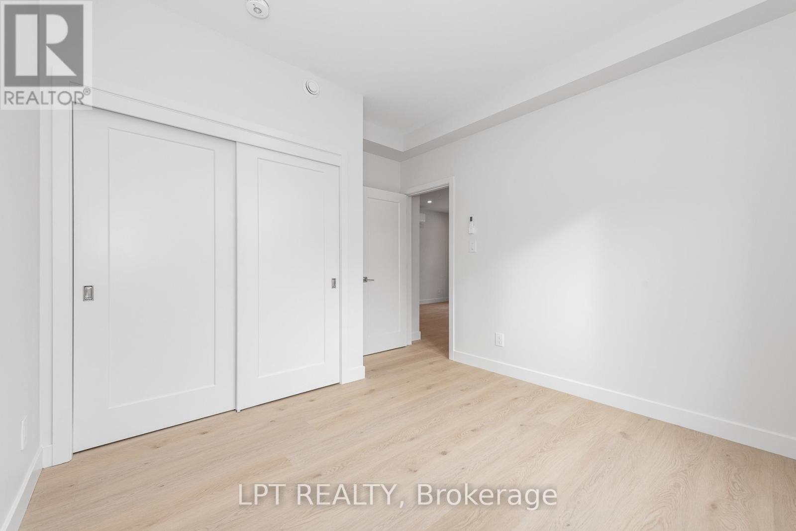 4 - 250 Shakespeare Street, Ottawa, Ontario  K1L 5M6 - Photo 17 - X12877264