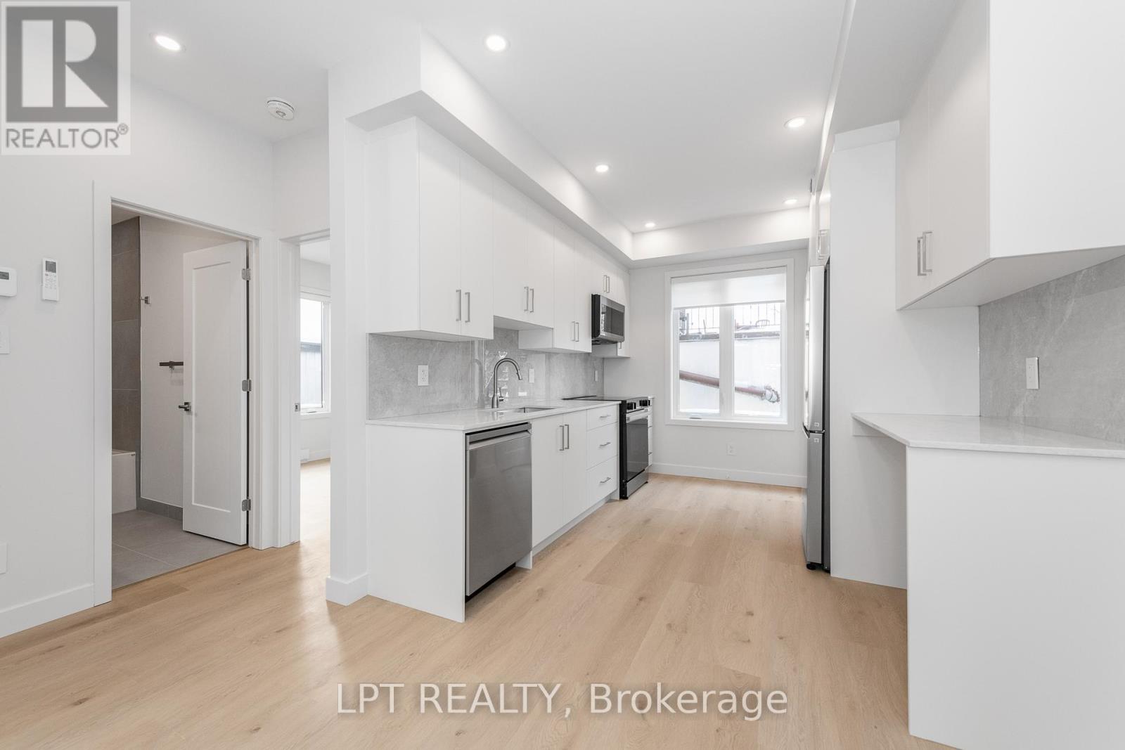 4 - 250 Shakespeare Street, Ottawa, Ontario  K1L 5M6 - Photo 5 - X12877264