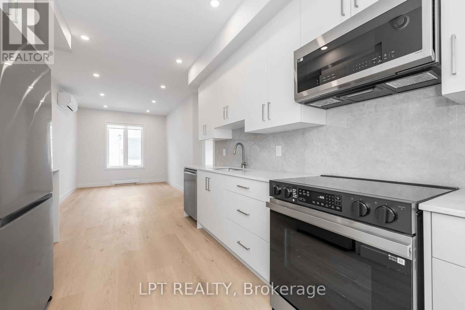 4 - 250 Shakespeare Street, Ottawa, Ontario  K1L 5M6 - Photo 6 - X12877264