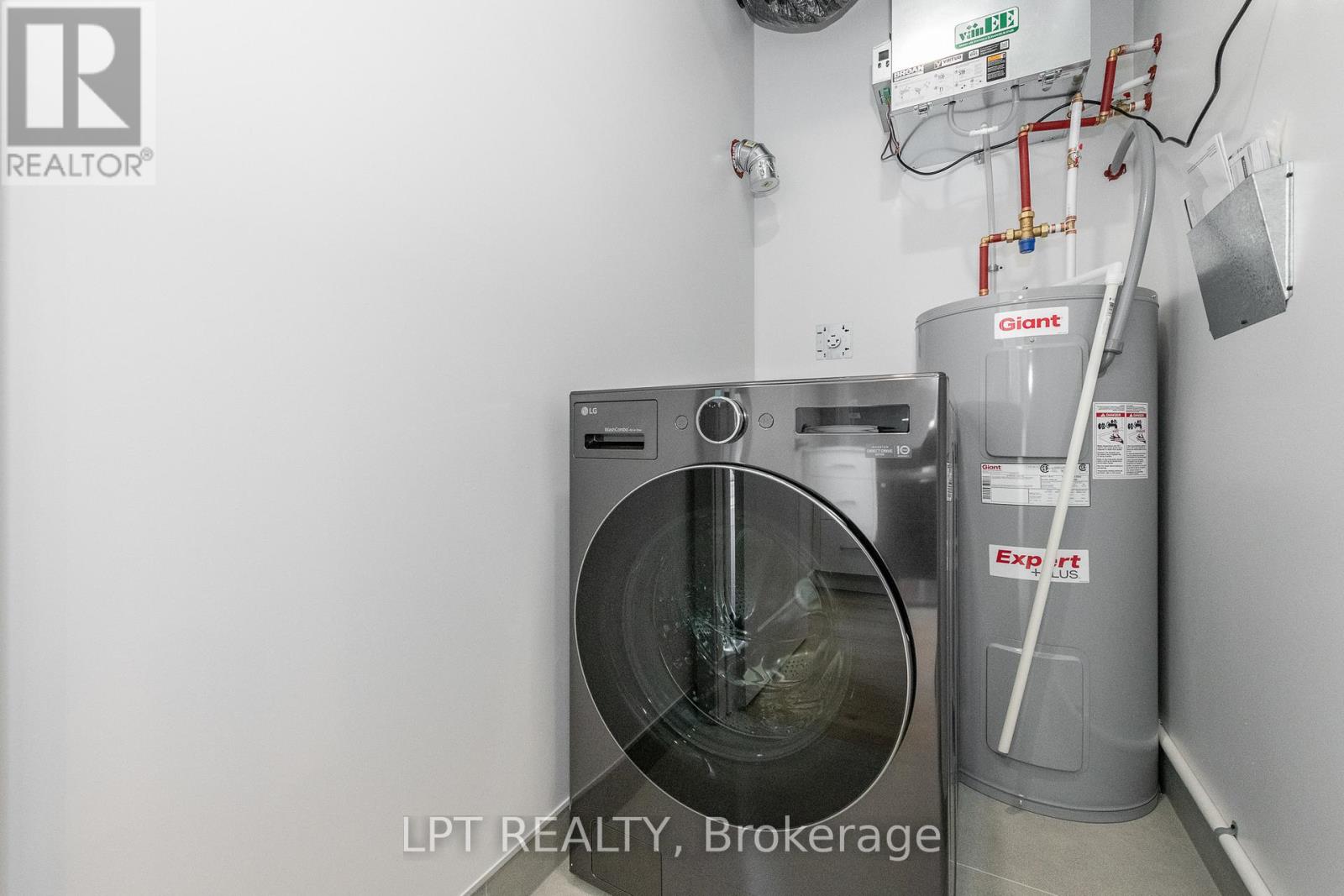 4 - 250 Shakespeare Street, Ottawa, Ontario  K1L 5M6 - Photo 7 - X12877264