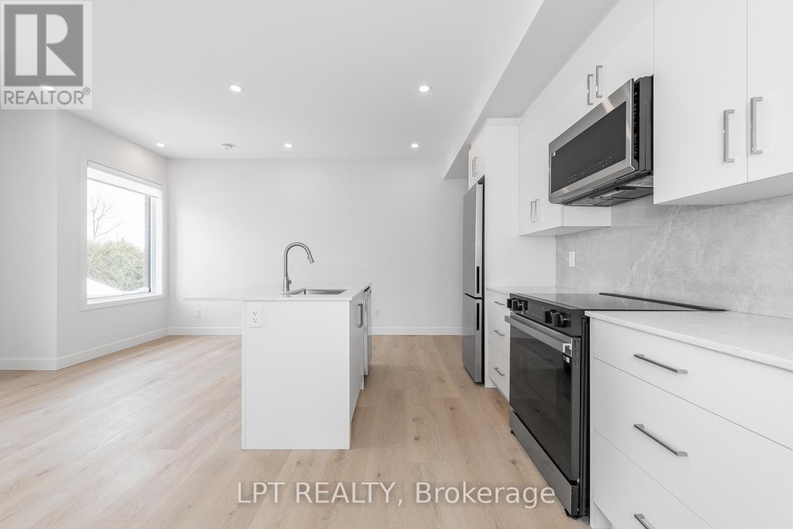 3 - 250 Shakespeare Street, Ottawa, Ontario  K1L 5M6 - Photo 10 - X12877266