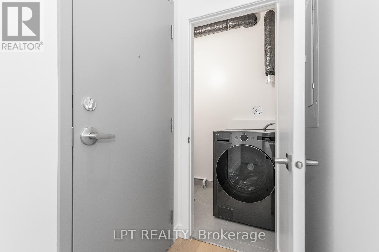 3 - 250 Shakespeare Street, Ottawa, Ontario  K1L 5M6 - Photo 16 - X12877266