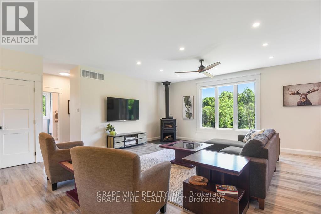 4421m Old Kingston Road, Rideau Lakes, Ontario  K0G 1V0 - Photo 10 - X12877290