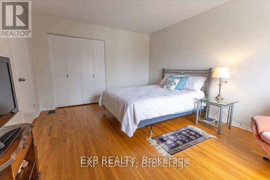 422 Kintyre Private, Ottawa, Ontario  K2C 3M7 - Photo 17 - X12877356