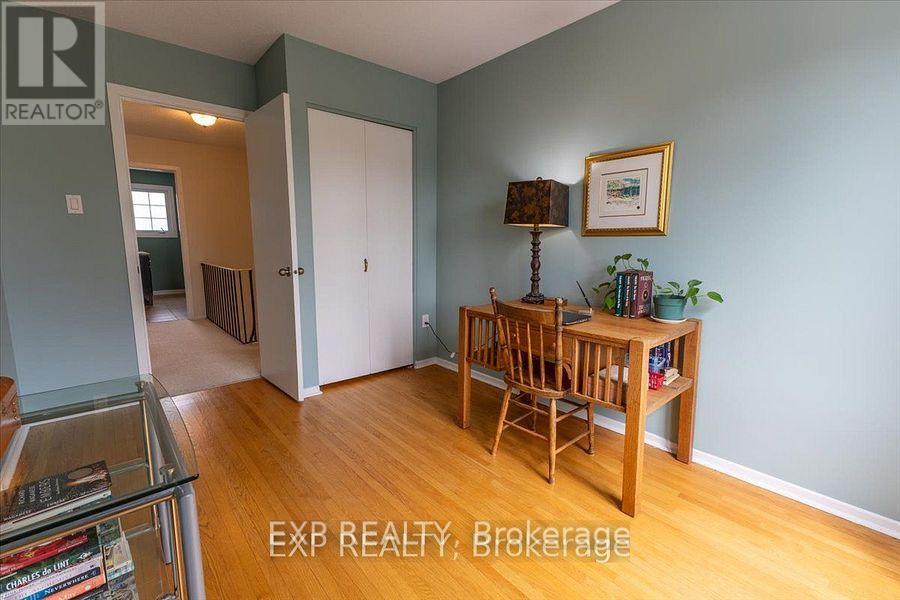 422 Kintyre Private, Ottawa, Ontario  K2C 3M7 - Photo 19 - X12877356