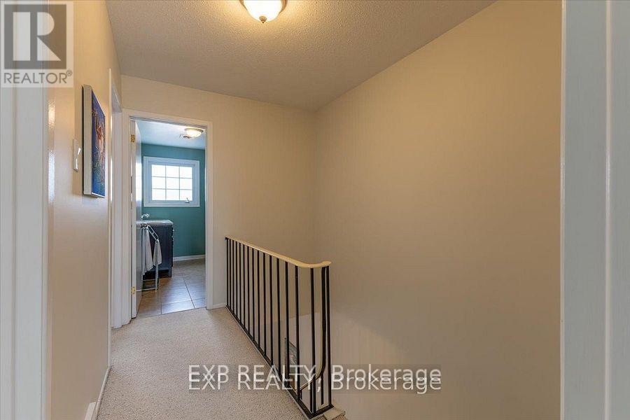 422 Kintyre Private, Ottawa, Ontario  K2C 3M7 - Photo 25 - X12877356