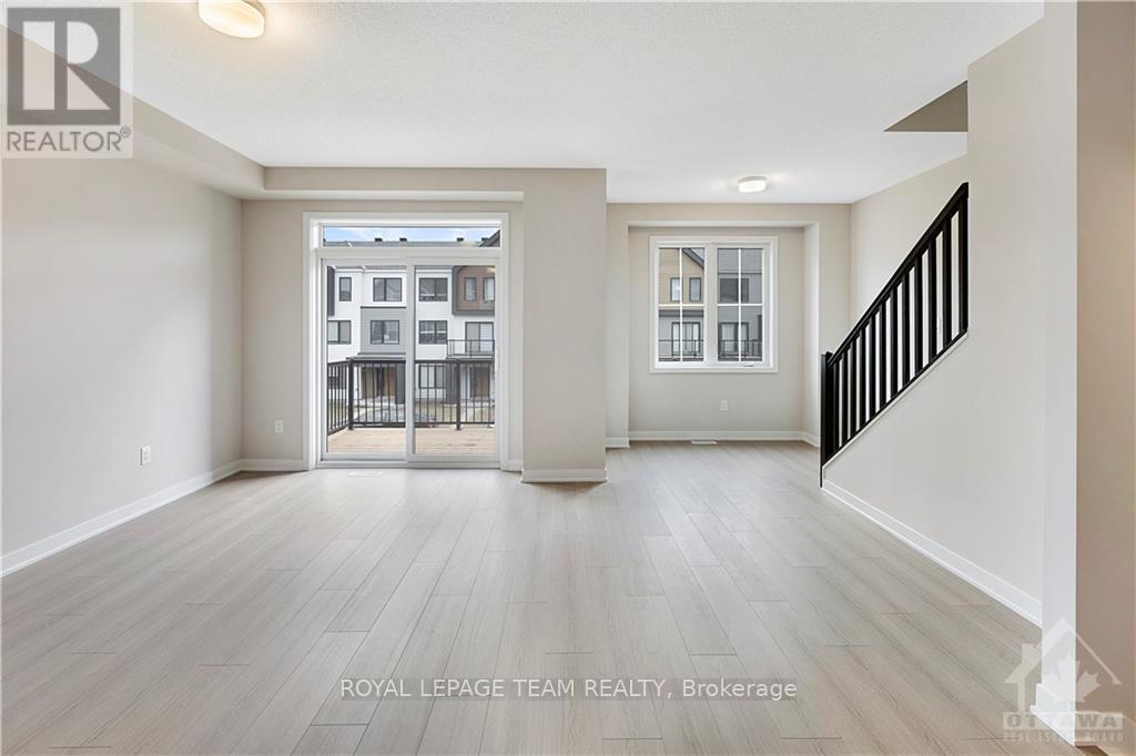 3013 Rhyolite Way, Ottawa, Ontario  K2J 7J4 - Photo 13 - X12877496