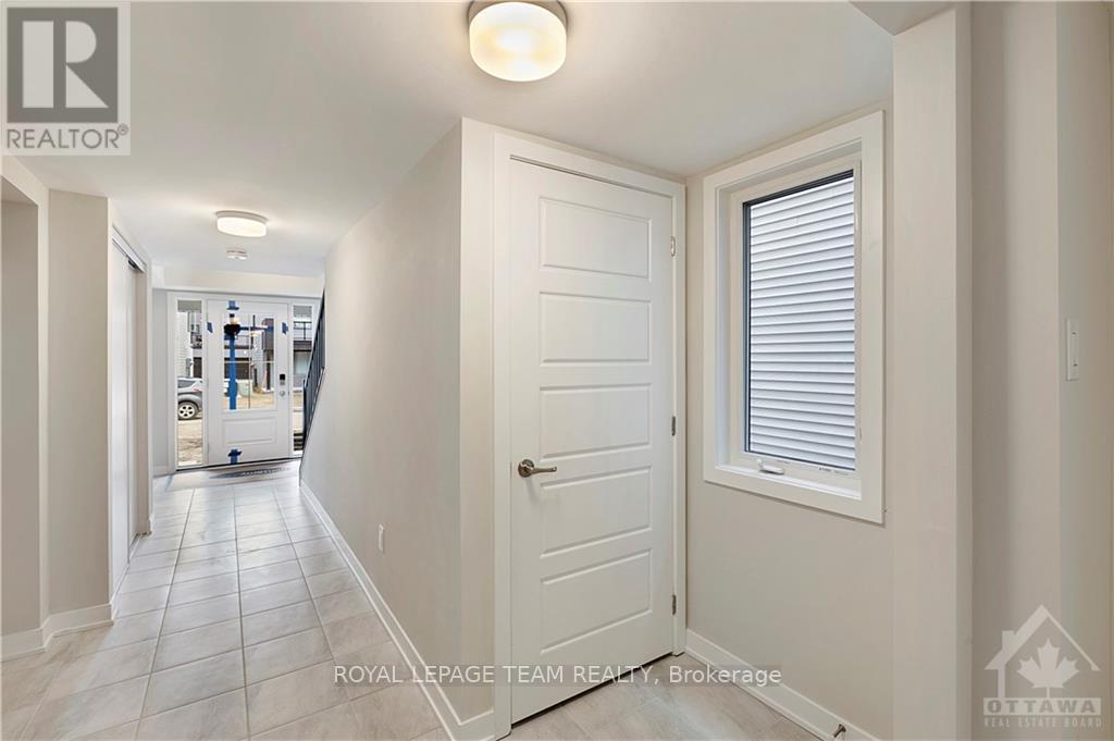3013 Rhyolite Way, Ottawa, Ontario  K2J 7J4 - Photo 6 - X12877496