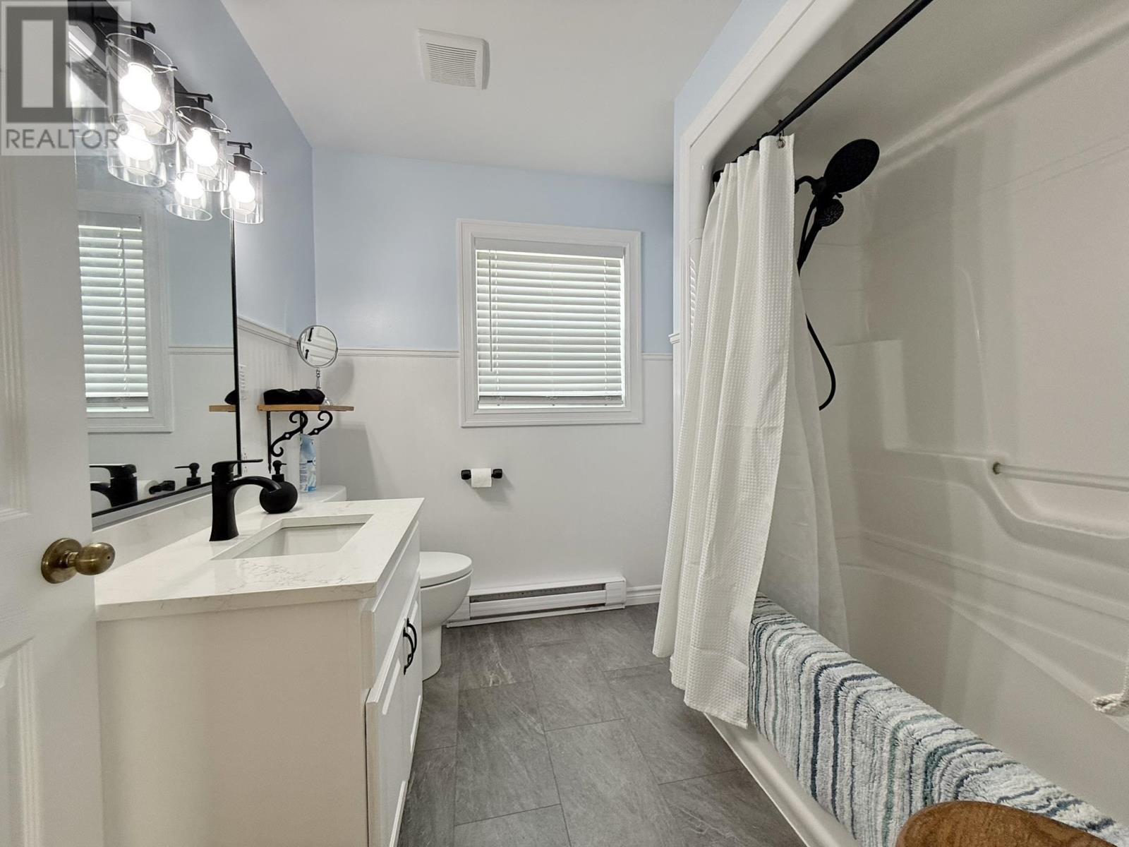 8 Burns Avenue, Stanley Bridge, Prince Edward Island  C0A 1N0 - Photo 27 - 202604455